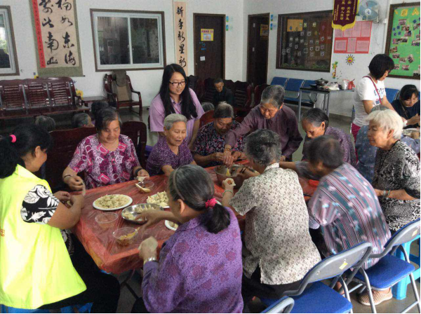 【茶山居家养老】【回味人生】“我的美食故事”长者美食制作活动