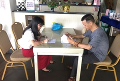 万江残疾人康复就业服务中心与东莞市莲邦素食馆签订实习基地共建协议