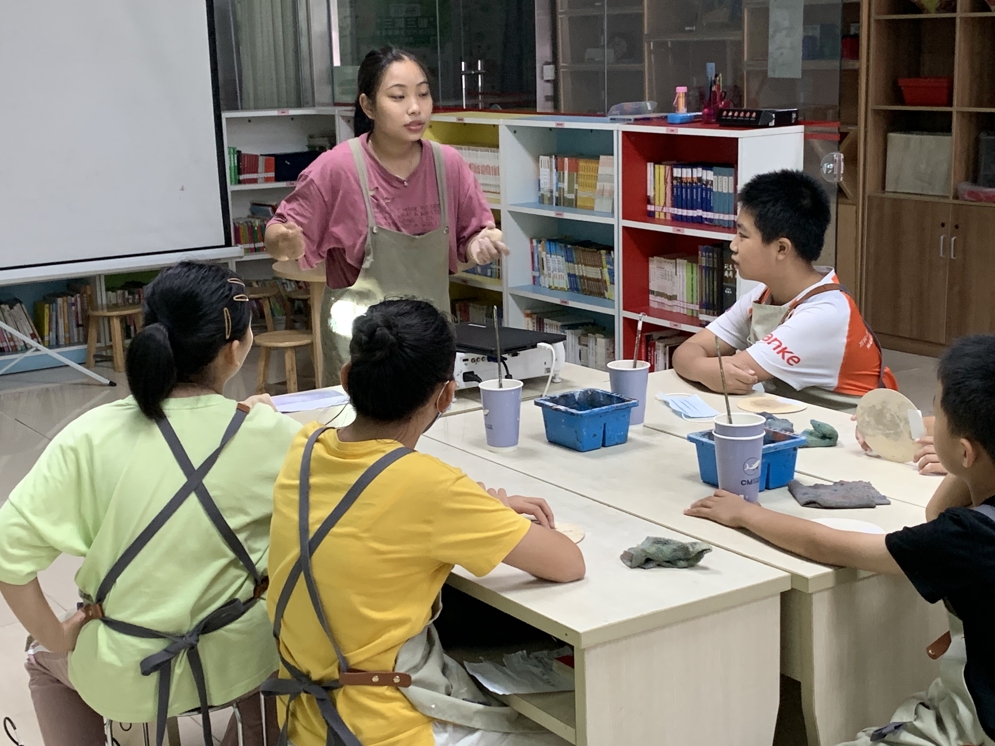 “今天我是小陶匠” ——“小陶匠”陶艺体验学习活动